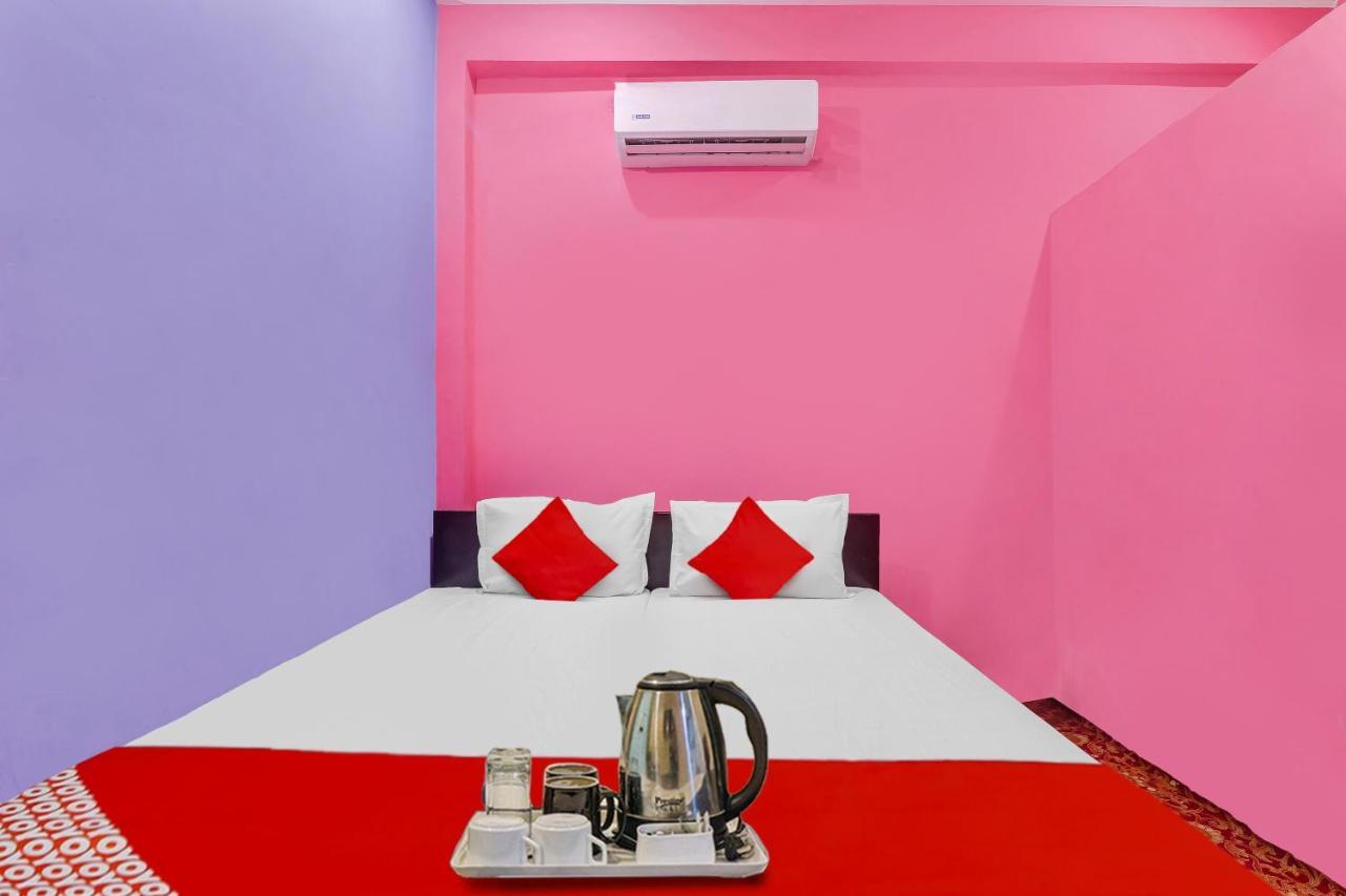 Hotel O New Rajdhani Dhaba Palace Kakori Buitenkant foto