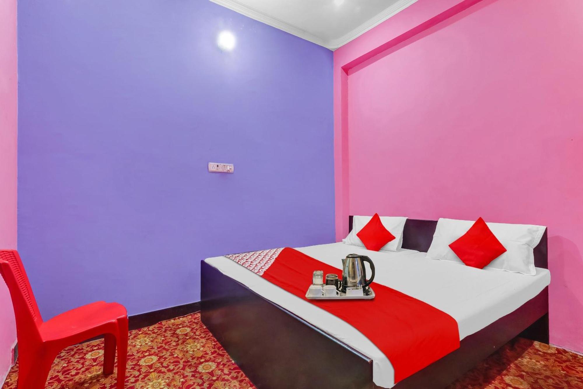 Hotel O New Rajdhani Dhaba Palace Kakori Buitenkant foto
